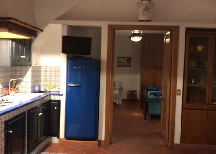 度假居 Casa Schicciola 斯特龙博利